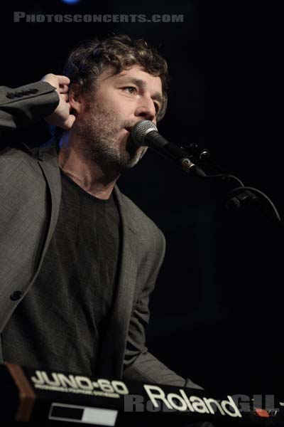 BAXTER DURY - 2013-12-13 - PARIS - CentQuatre - Nef Curial - Baxter Dury
